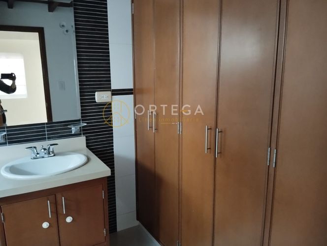 Casa de 3 alcobas en venta en Cañaveral, Floridablanca, 247 m² · foto 16 de 24