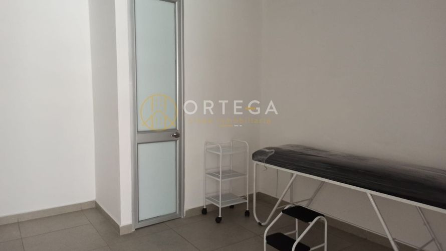 Edificio en venta en Ruitoque, Piedecuesta, 250 m² · foto 6 de 24