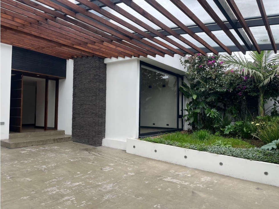 Casa en venta en Monaco, Bogotá · foto 2 de 20