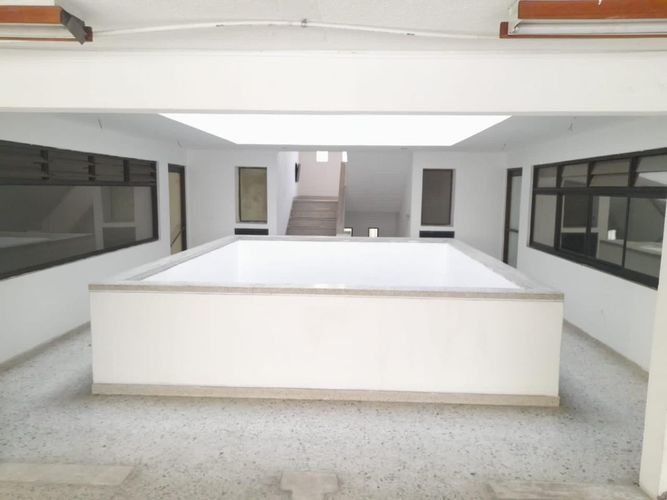 Edificio en venta en San Pedro, Cali, 1000 m² · foto 6 de 11
