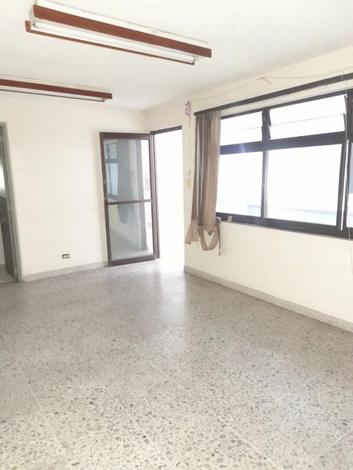 Edificio en venta en San Pedro, Cali, 1000 m² · foto 9 de 11