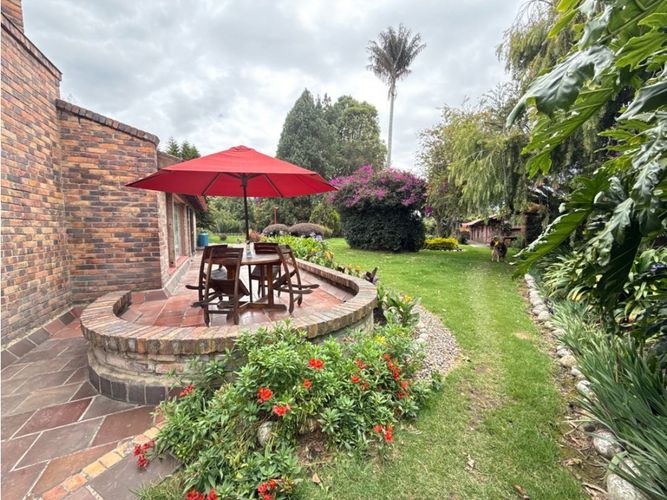 Casa de 4 alcobas en venta en Guaymaral, Bogotá, 550 m² · foto 9 de 22