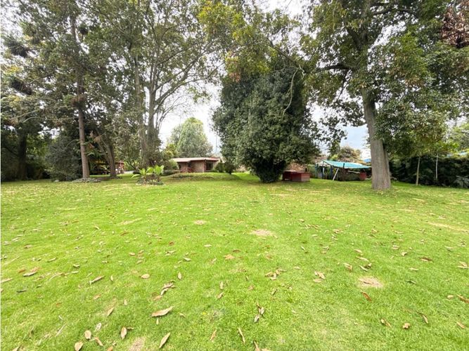 Casa de 4 alcobas en venta en Guaymaral, Bogotá, 550 m² · foto 12 de 22