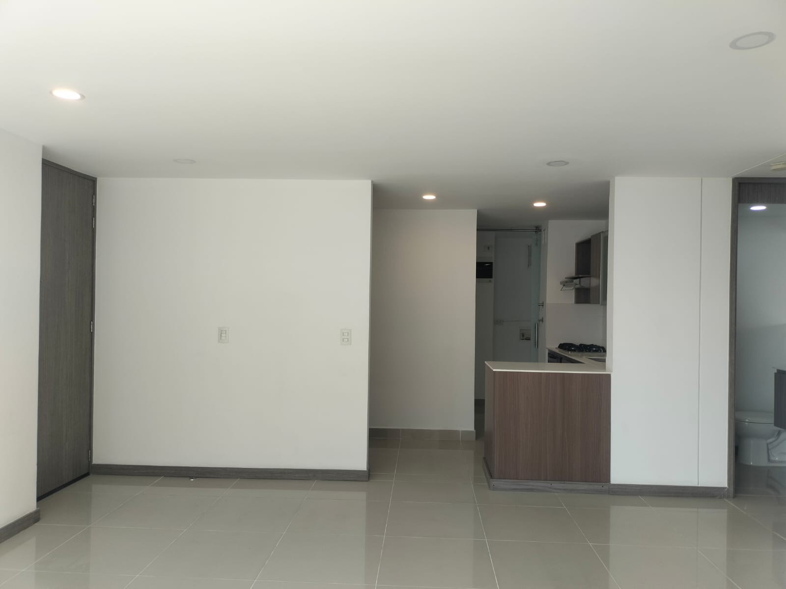 Apartamento en arriendo en El Poblado, Medellín · foto 6 de 15