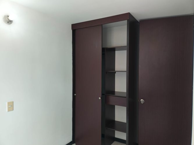 Apartamento de 3 alcobas en arriendo en Ciudad Del Río, Medellín, 69 m² · foto 11 de 14