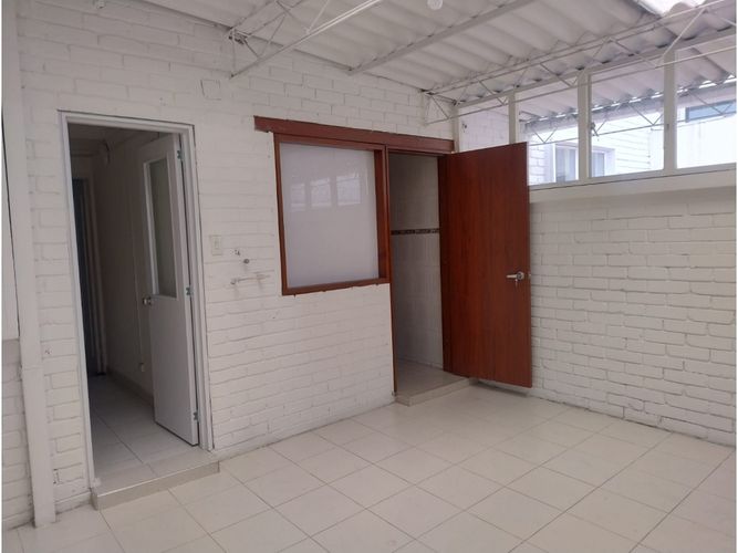 Casa de 5 alcobas en venta en Cedritos, Bogotá, 204 m² · foto 16 de 24