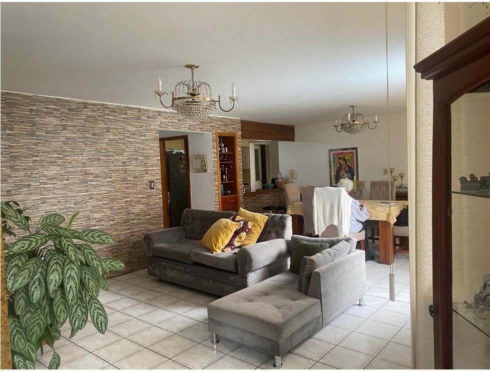 Apartamento en venta en Pinares, Pereira · foto 2 de 9