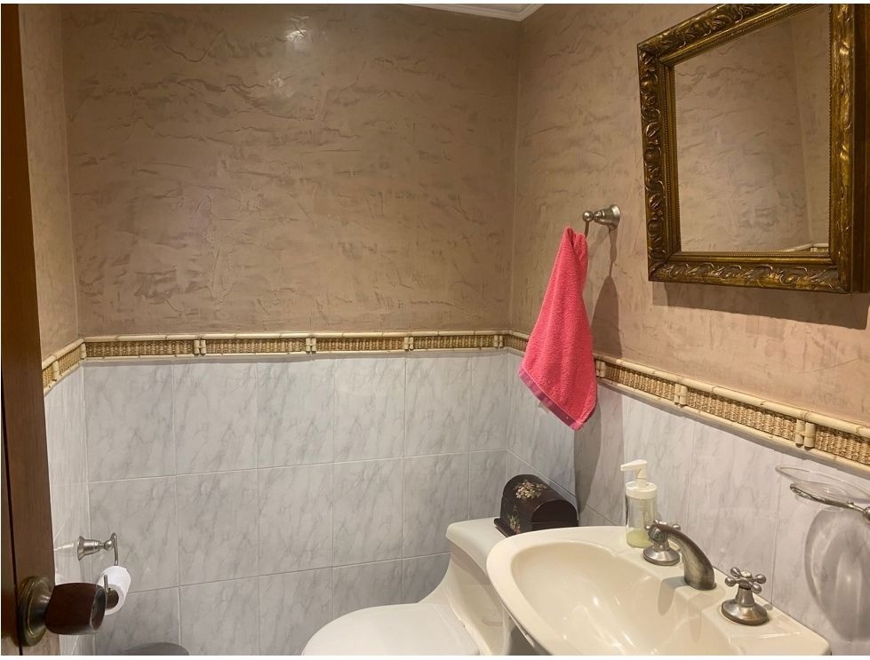 Apartamento en venta en Pinares, Pereira · foto 8 de 9