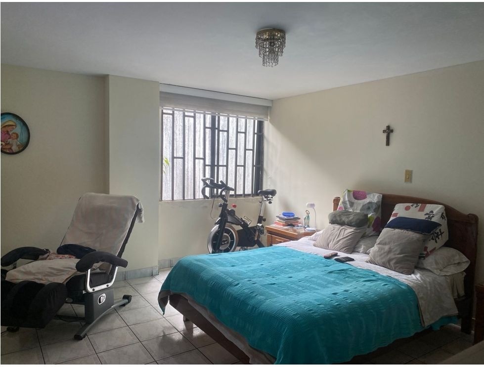 Apartamento en venta en Pinares, Pereira · foto 5 de 9