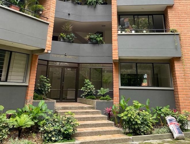 Apartamento de 2 alcobas en venta en San Lucas, Medellín, 99 m² · foto 10 de 18