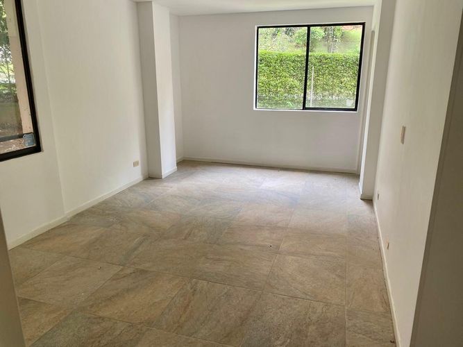 Apartamento de 2 alcobas en venta en San Lucas, Medellín, 99 m² · foto 15 de 18
