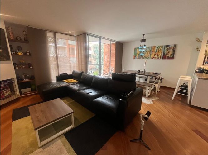 Apartamento de 3 alcobas en venta en Santa Paula, Bogotá, 133 m² · foto 3 de 12