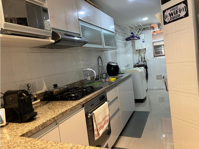 Apartamento de 3 alcobas en venta en Santa Paula, Bogotá, 133 m² · foto 5 de 12