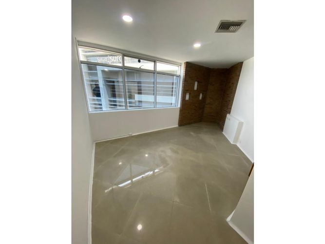 Oficina en arriendo en Santa Monica, Cali, 38 m² · foto 5 de 10