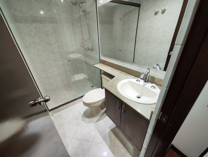 Apartamento de 2 alcobas en arriendo en Laureles, Medellín, 90 m² · foto 13 de 14
