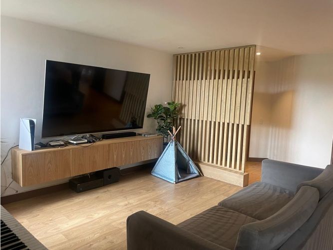 Apartamento de 3 alcobas en venta en La Carolina, Bogotá, 168 m² · foto 8 de 14
