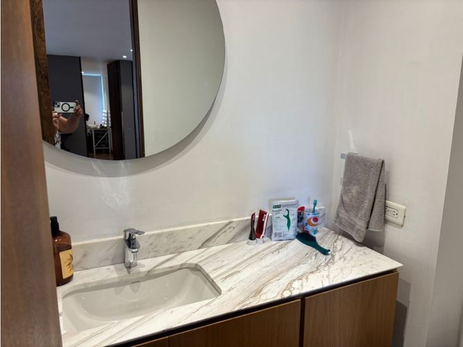 Apartamento de 3 alcobas en venta en La Carolina, Bogotá, 168 m² · foto 14 de 14