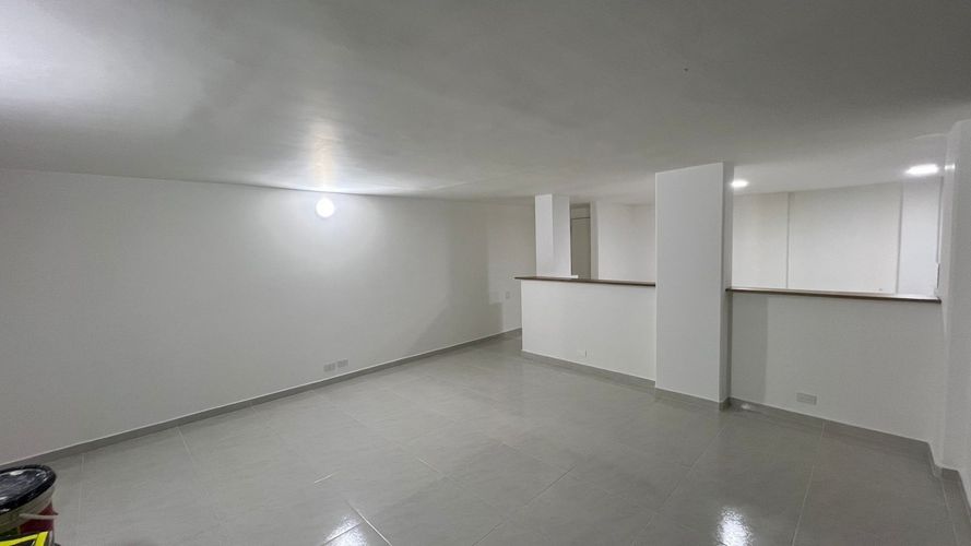Apartamento en venta en El Poblado, Medellín · foto 3 de 17