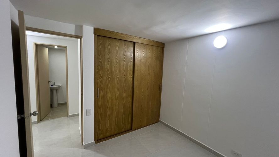Apartamento en venta en El Poblado, Medellín · foto 12 de 17