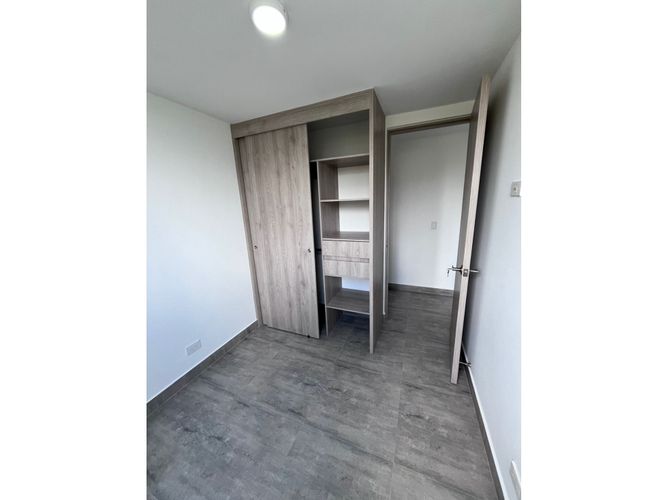 Apartamento de 2 alcobas en venta en El Porvenir, Rionegro, 53 m² · foto 10 de 24