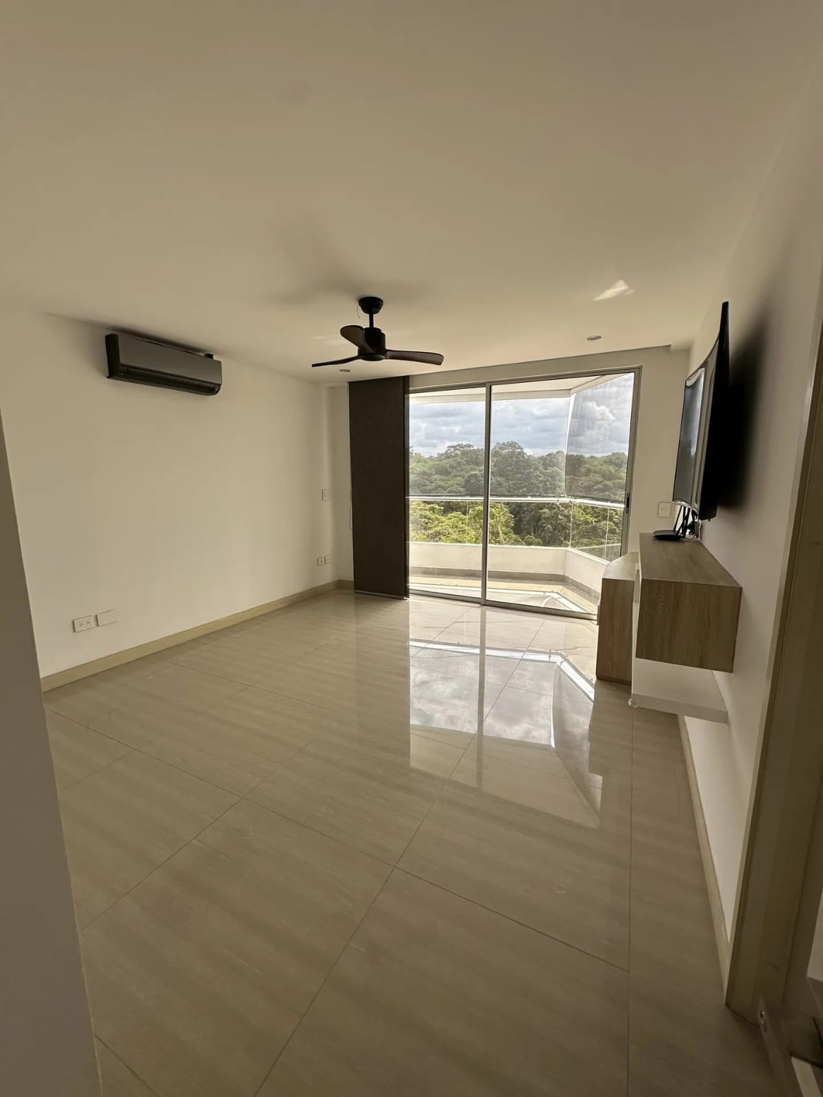 Apartamento en venta en Pinares Alto, Pereira · foto 6 de 8
