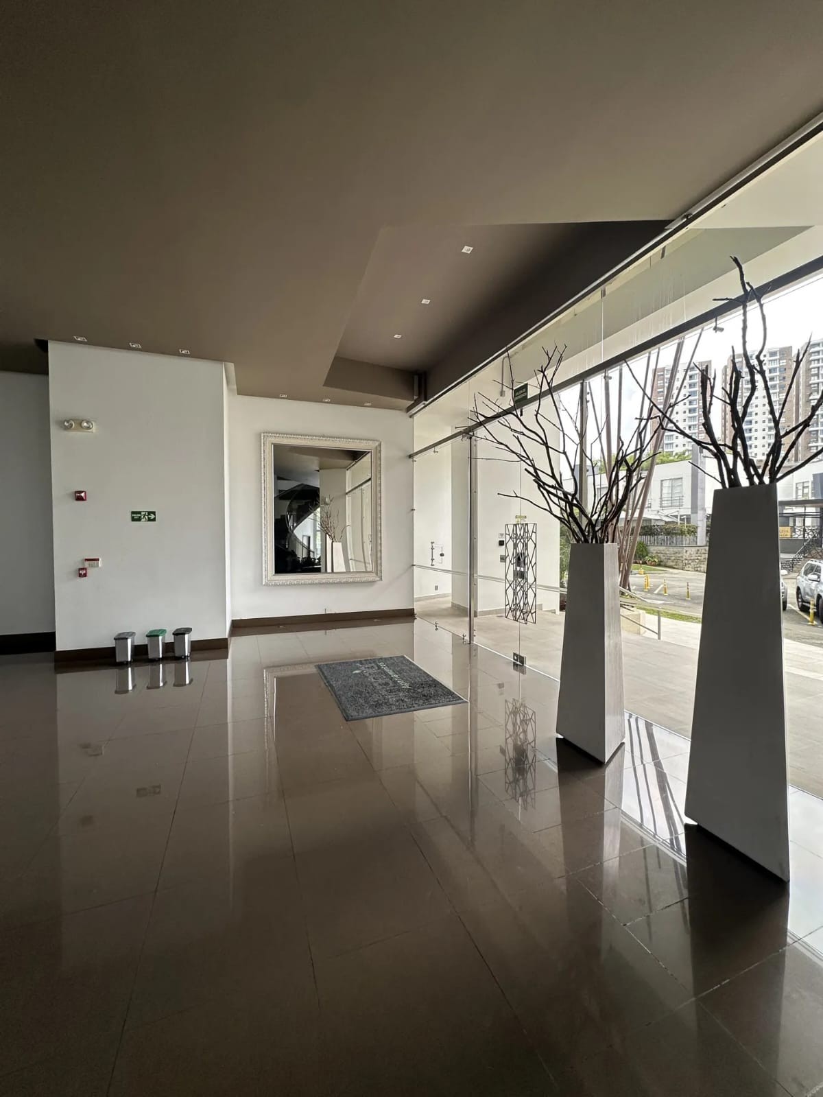 Apartamento en venta en Pinares Alto, Pereira · foto 3 de 8