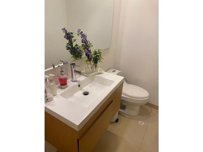 Apartamento de 2 alcobas en venta en Chico, Bogotá, 141 m² · foto 13 de 20