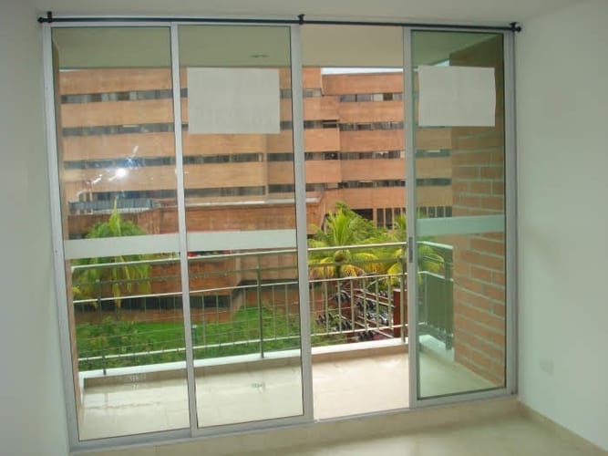 Apartamento de 1 alcoba en venta en Picaleña Y Mirolindo, Ibagué, 52 m² · foto 7 de 14