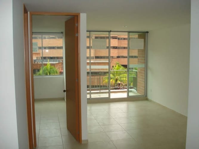 Apartamento de 1 alcoba en venta en Picaleña Y Mirolindo, Ibagué, 52 m² · foto 10 de 14