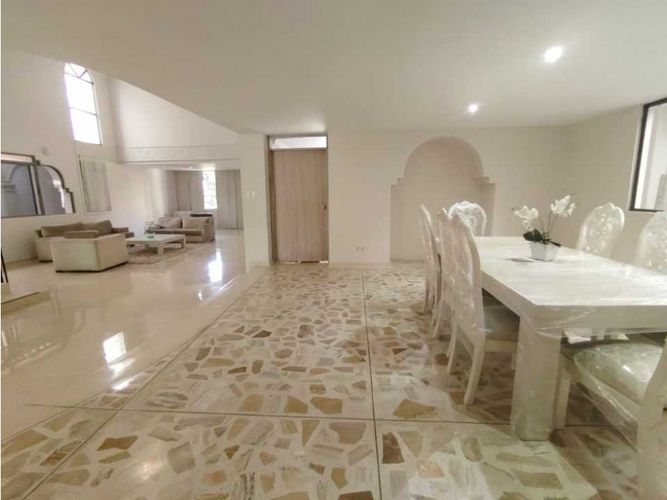 Casa de 5 alcobas en venta en Riomar, Barranquilla, 550 m² · foto 12 de 24