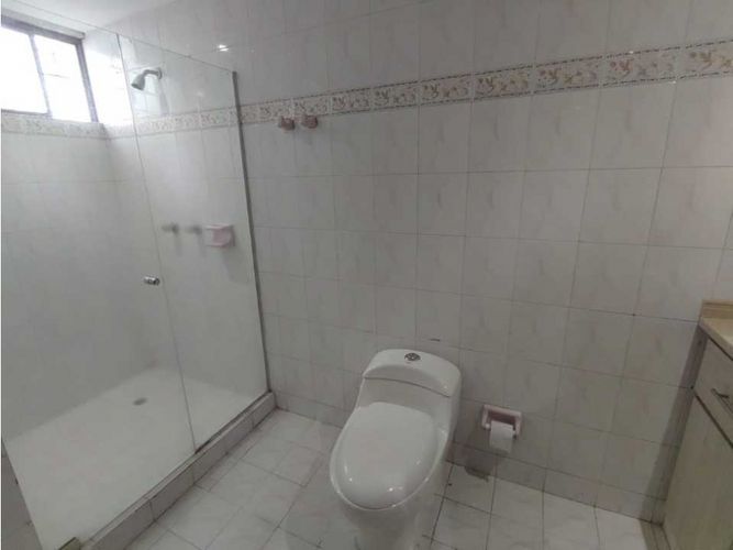 Casa de 5 alcobas en venta en Riomar, Barranquilla, 550 m² · foto 17 de 24