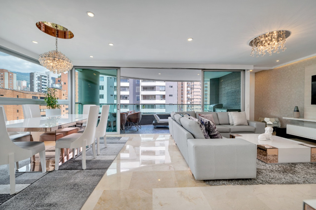 Apartment for sale in El Poblado, Medellín [No disponible] 5