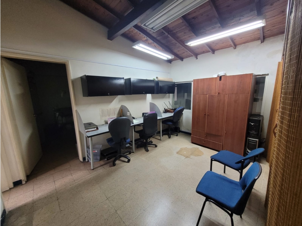 Warehouse for sale in Guayabal, Medellín 5