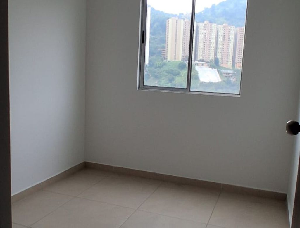 Apartamento en venta en Belén, Medellín · foto 7 de 11