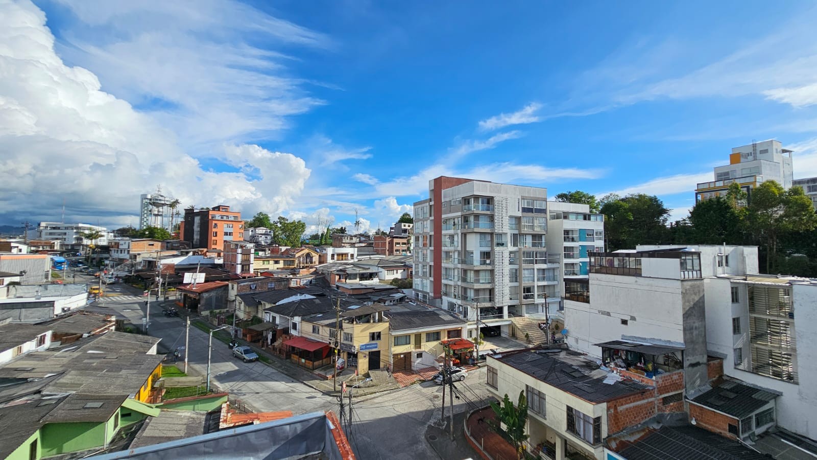 Apartamento en venta en Chipre, Manizales · foto 4 de 24