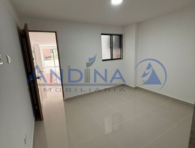 Apartamento en venta en Cristobal, Medellín · foto 4 de 12