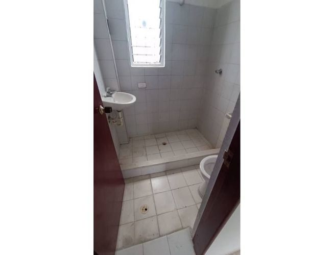 Casa de 3 alcobas en venta en La Esmeralda, Girón, 80 m² · foto 9 de 15