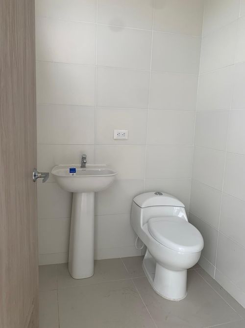 Consultorio en venta en Belmonte, Pereira, 46 m² · foto 5 de 5