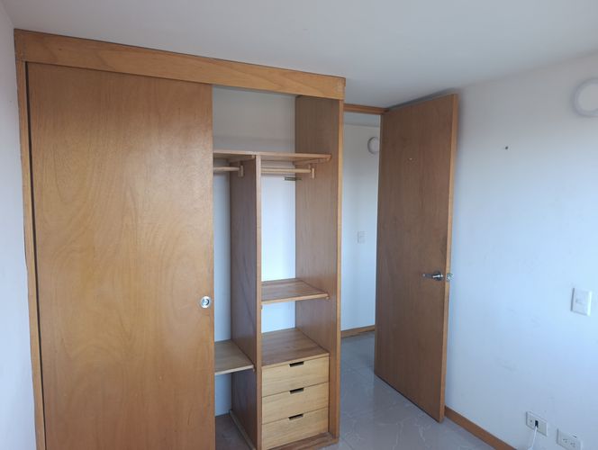 Apartamento de 3 alcobas en venta en Conjunto Residencial Boreal, Madrid, 52 m² · foto 13 de 17