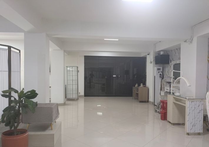 Oficina en arriendo en Belén, Medellín, 1060 m² · foto 10 de 18