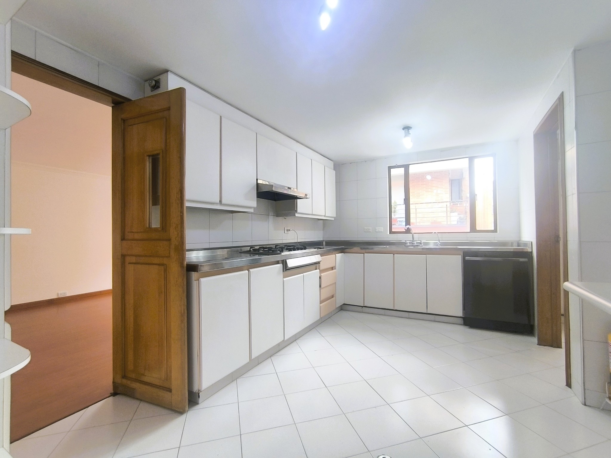 Apartamento en venta en Chico, Bogotá · foto 8 de 24