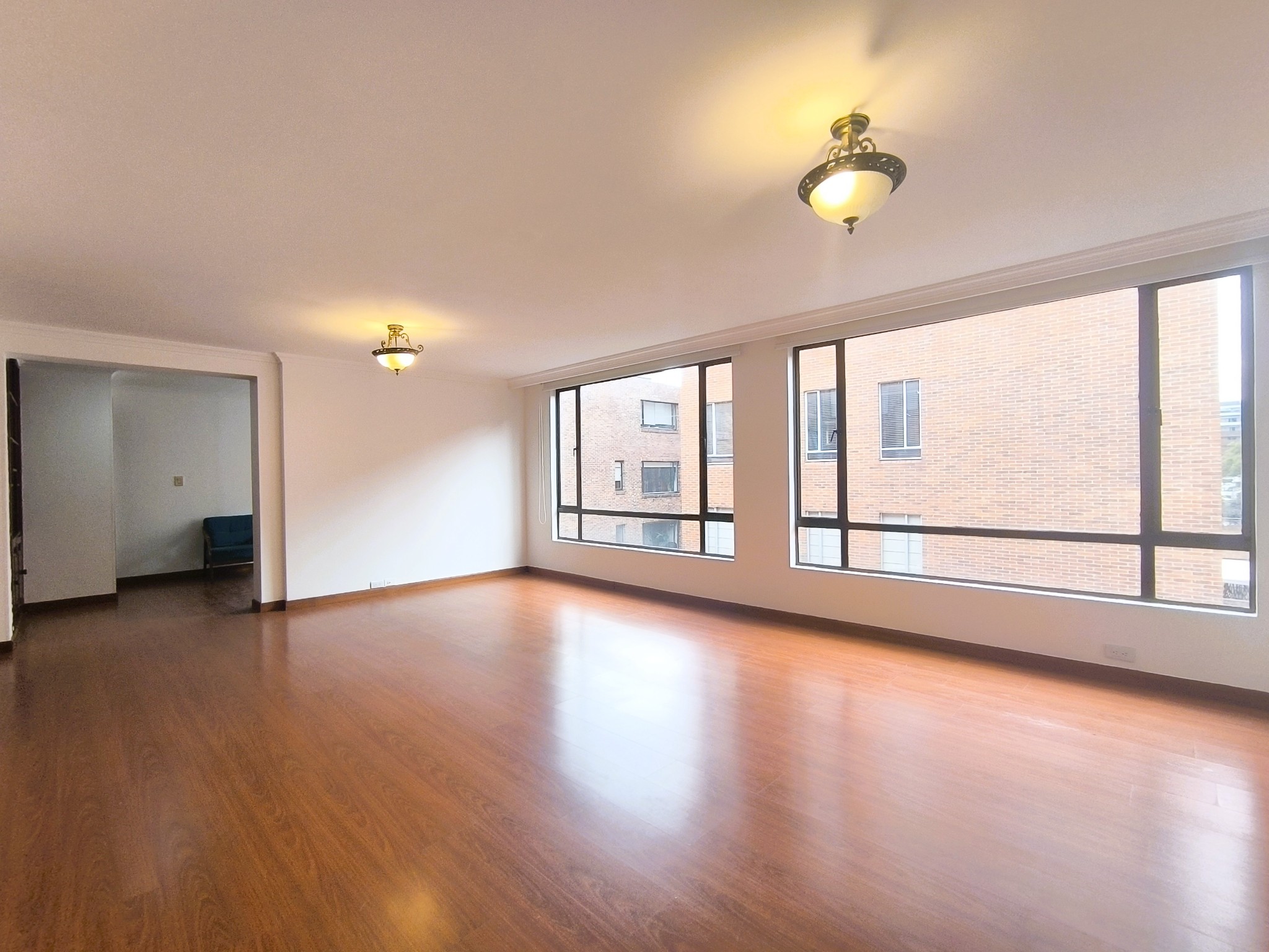 Apartamento en venta en Chico, Bogotá · foto 2 de 24