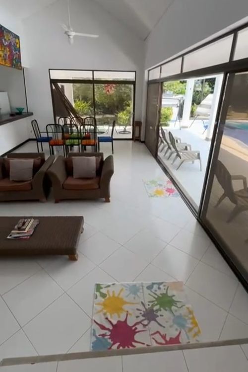 Casa de 5 alcobas en venta en Santander, Girardot, 900 m² · foto 2 de 7