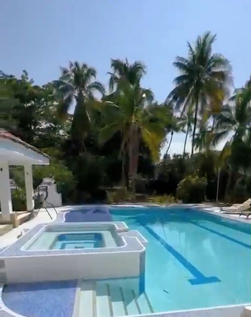 Casa de 5 alcobas en arriendo en Santander, Girardot, 900 m² · foto 3 de 7