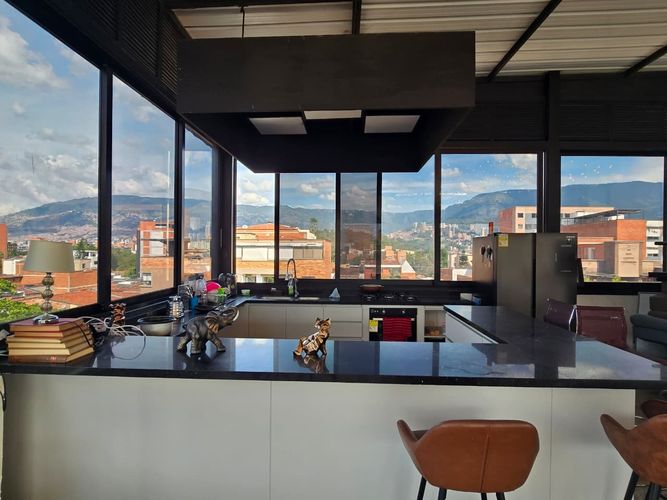 Oficina en arriendo en Belén, Medellín, 1060 m² · foto 12 de 16