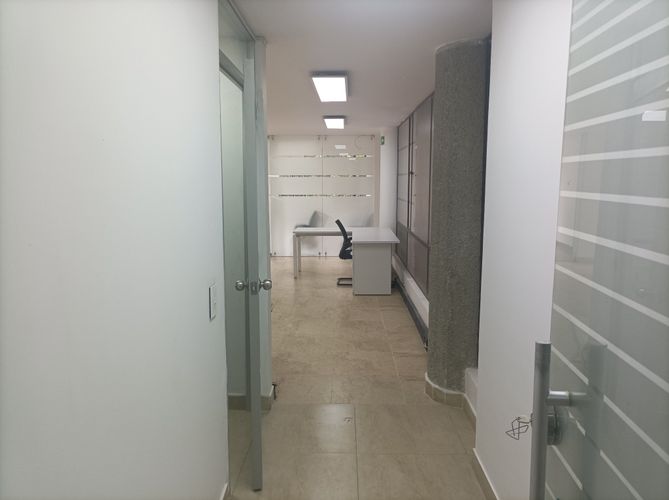 Oficina en arriendo en Chico Norte, La Calera, 118 m² · foto 2 de 24