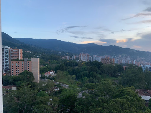 Apartamento en arriendo en San Lucas, Medellín · foto 12 de 16