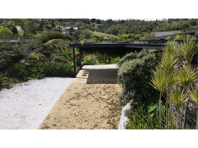 Casa de 3 alcobas en venta en El Capiro, Rionegro, 278 m² · foto 11 de 24