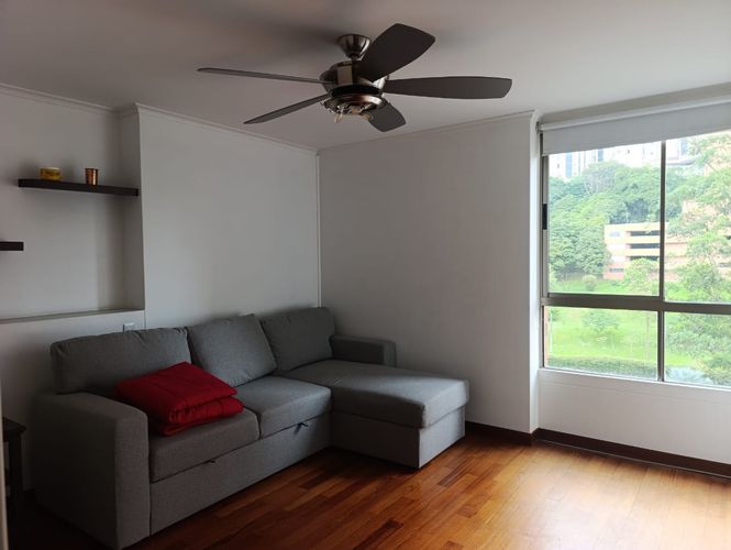 Apartamento de 3 alcobas en arriendo en El Poblado, Medellín, 217 m² · foto 4 de 19