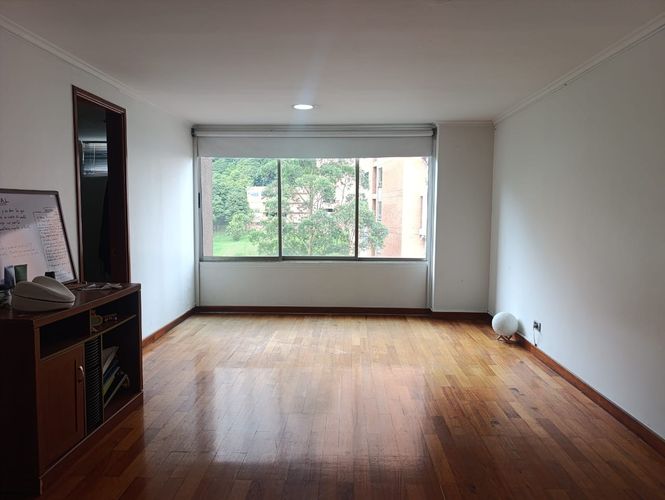 Apartamento de 3 alcobas en arriendo en El Poblado, Medellín, 217 m² · foto 10 de 19